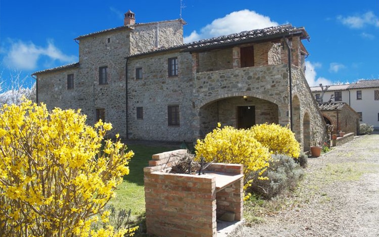 <p>Are you looking for an <strong>apartment for your holidays</strong> in the coutry side near <strong>Siena</strong> and <strong>Arezzo</strong>?</p>
